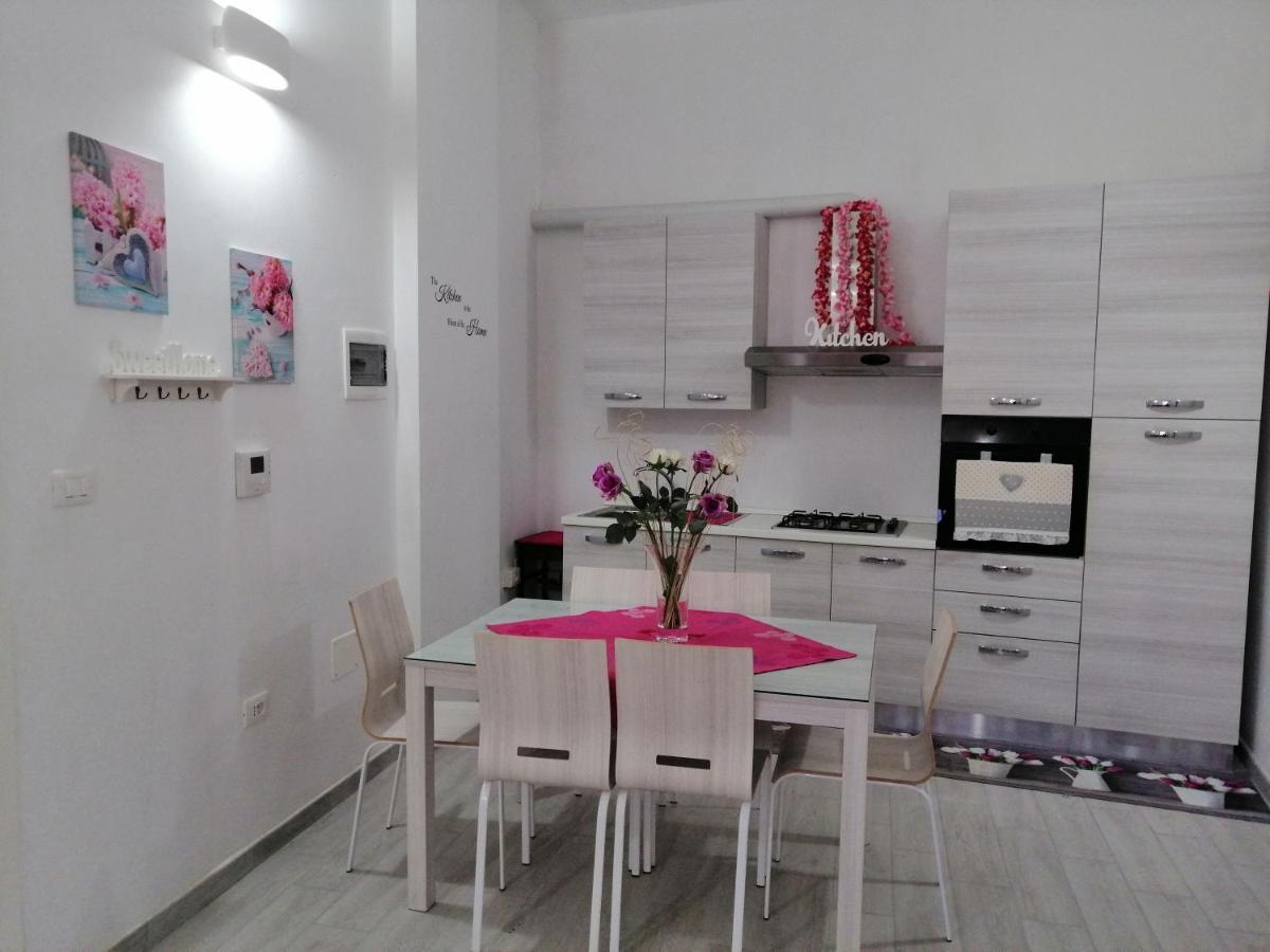 La Casa Di Chiara Apartment Taviano  Luaran gambar