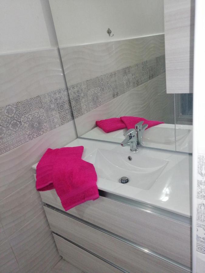 La Casa Di Chiara Apartment Taviano  Luaran gambar