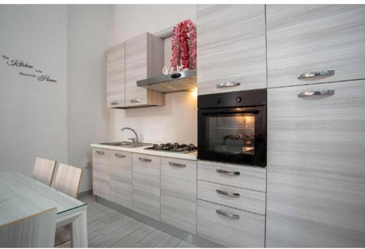 La Casa Di Chiara Apartment Taviano  Luaran gambar